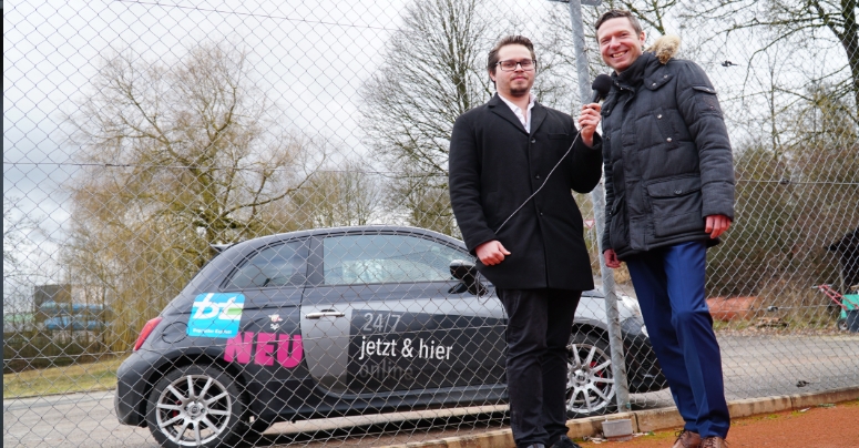 Bayreuther Landratskandidat Florian Wiedemann von den Freien Wählern bei der Kommunalwahl 2020. Foto: Susanne Monz