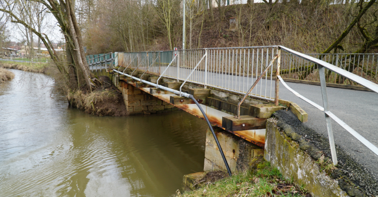 Die Brücken auf der Steinachstraße müssen erneuert werden. Foto: Katharina Adler