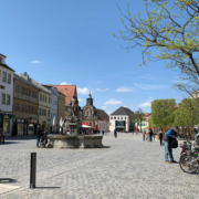 Die Maximilianstraße in Bayreuth. Symbolfoto: Katharina Adler