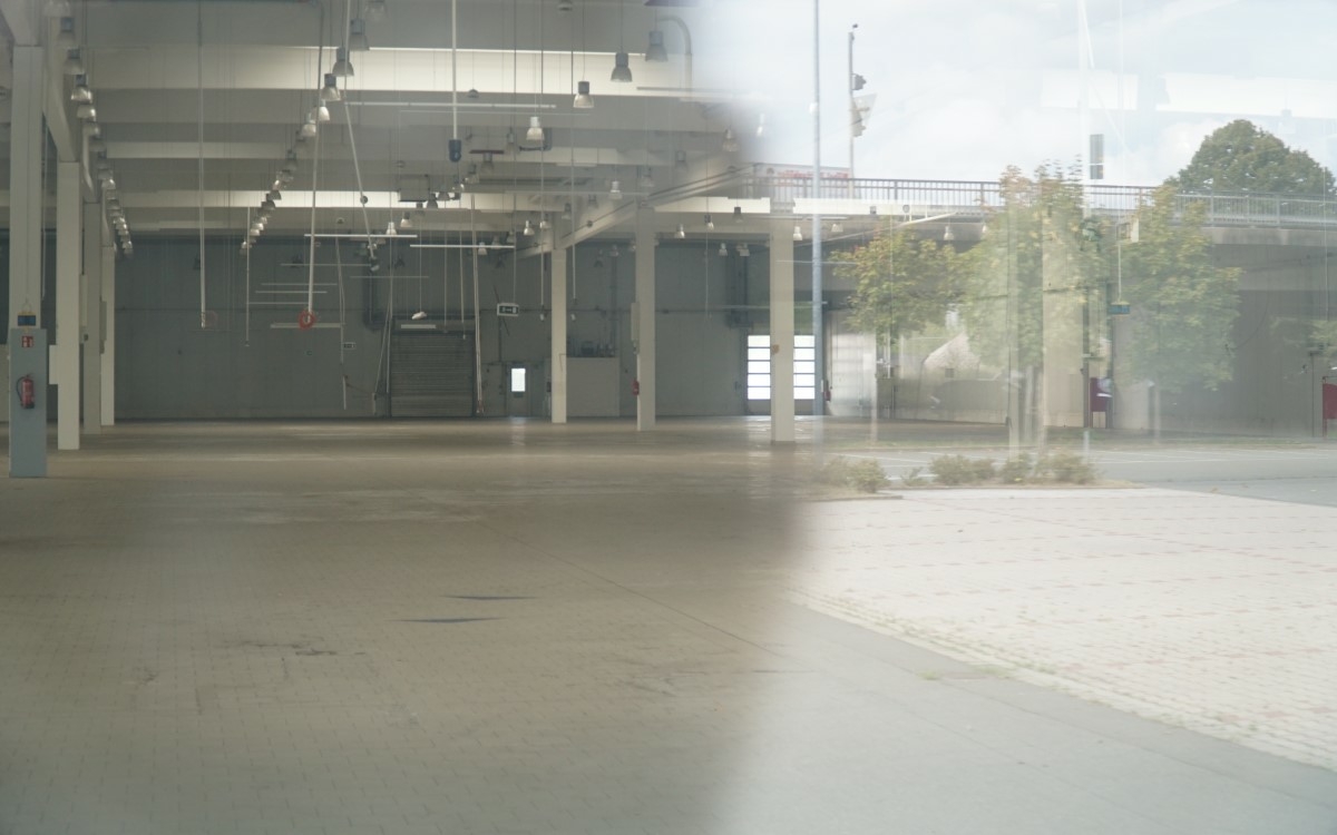 “Da kann man nicht wohnen”: Der leerstehende Baumarkt in der Bayreuther Königsbergstraße erhitzt die Gemüter. Foto: Raphael Weiß