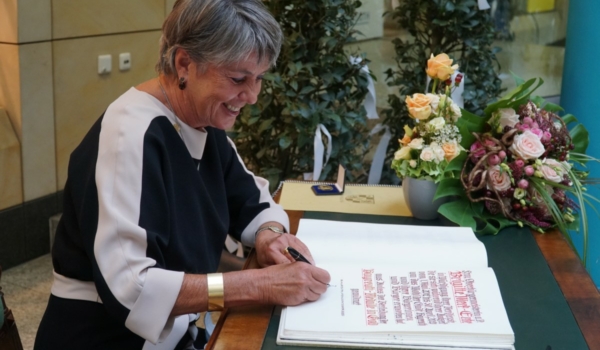 Am Freitag (2.10.2020) wurde Frau Oberbürgermeister a.D. Brigitte Merk-Erbe offiziell aus ihrem Amt verabschiedet. Foto: Raphael Weiß