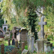 Was gilt bei Beerdigungen während des Teil-Lockdowns in Bayreuth? Foto: pixabay