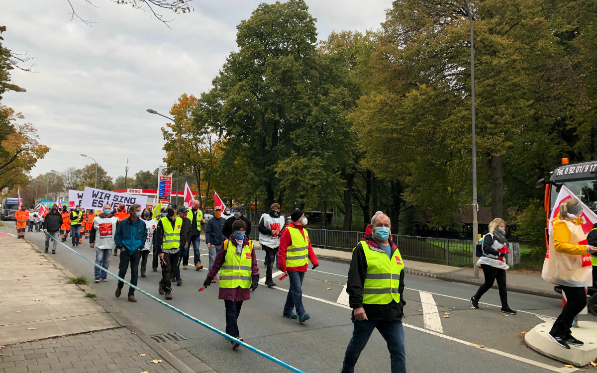 Der öffentliche Dienst hat am 19.10.2020 auch in Bayreuth gestreikt. Die Beschäftigten fordern höhere Löhne. Foto: Katharina Adler