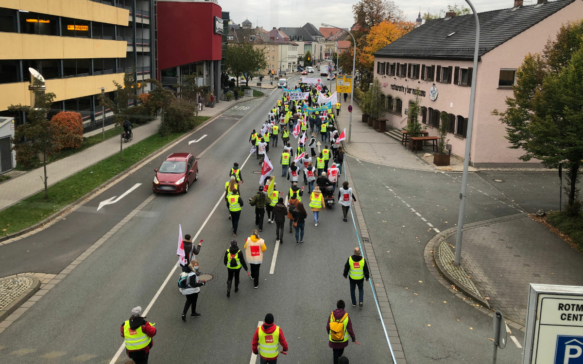 Der öffentliche Dienst hat am 19.10.2020 auch in Bayreuth gestreikt. Die Beschäftigten fordern höhere Löhne. Foto: Katharina Adler