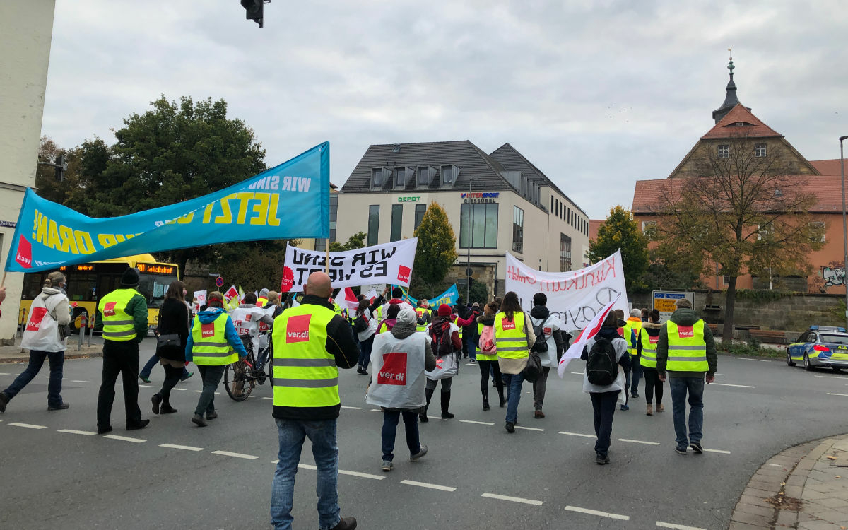 Der öffentliche Dienst hat am 19.10.2020 auch in Bayreuth gestreikt. Die Beschäftigten fordern höhere Löhne. Foto: Katharina Adler