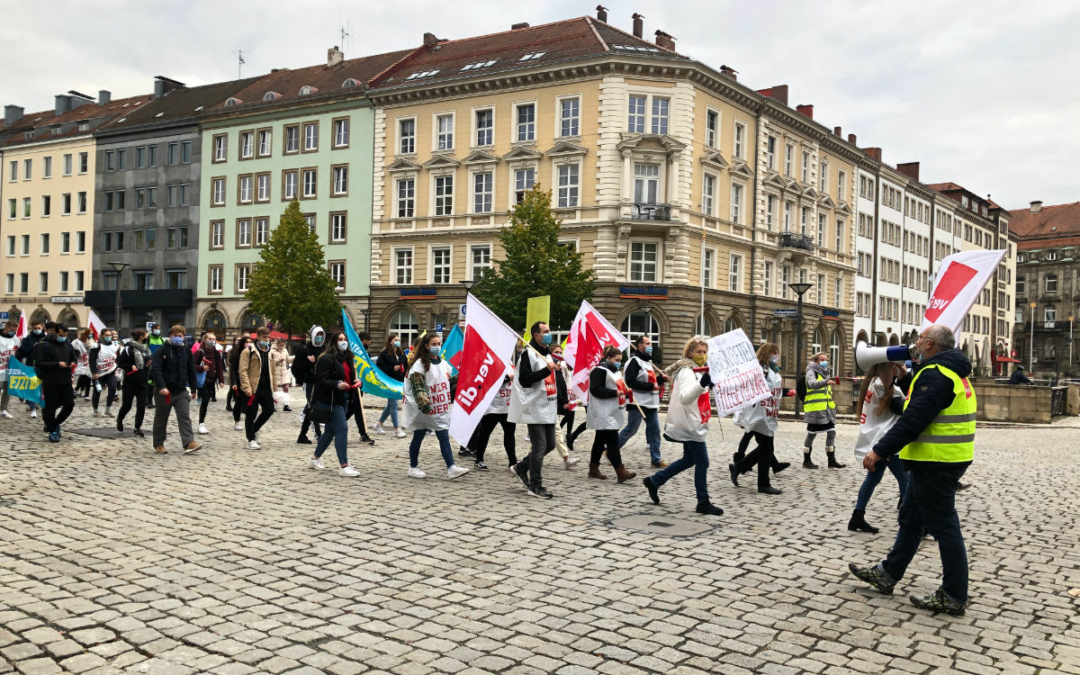 Der öffentliche Dienst hat am 19.10.2020 auch in Bayreuth gestreikt. Die Beschäftigten fordern höhere Löhne. Foto: Katharina Adler