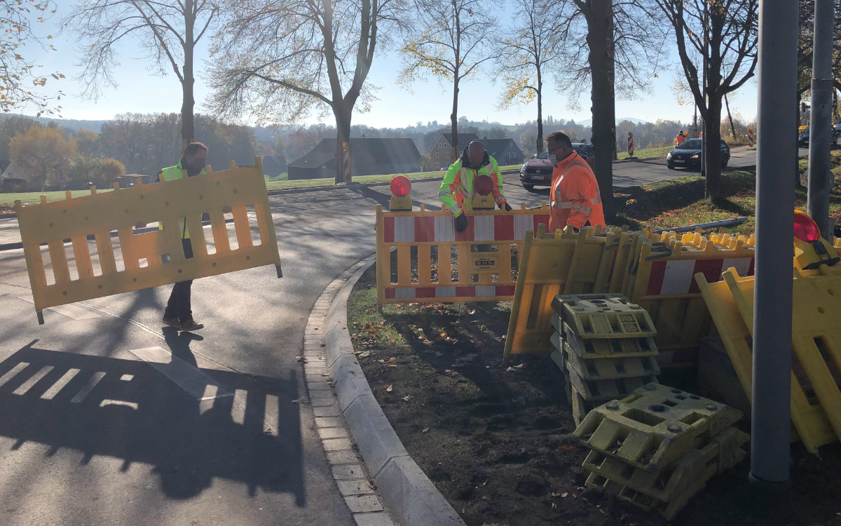 Am Donnerstag (5.11.2020) ist der Kreisverkehr Königsallee / Ochsenhut / Eremitenhofstraße für den Verkehr freigegeben worden. Foto: Raphael Weiß