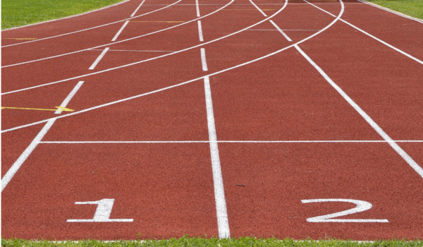 Schadstoffe unter dem Sportplatz: Sanierung an Bayreuther Volksschule wird teurer als erwartet