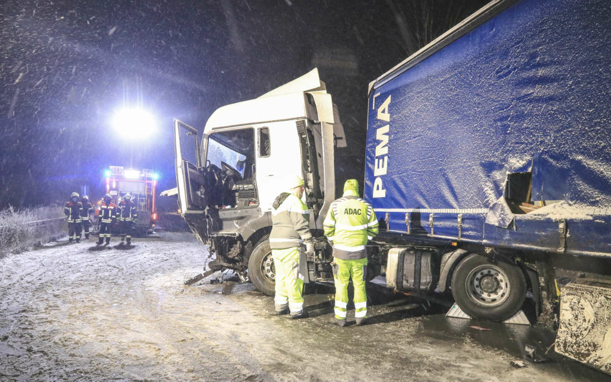 Unfall auf der A73 im Kreis Bamberg. Foto: News5/Merzbach