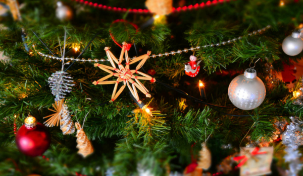 Ein Universitätsprofessor aus dem Saarland fordert einen Weihnachtslockdown. Symbolfoto: Pexels