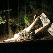 Ein Kleinflugzeug ist bei Pegnitz abgestürzt. Der Pilot konnte nur noch tot geborgen werden. Foto: News5/Holzheimer