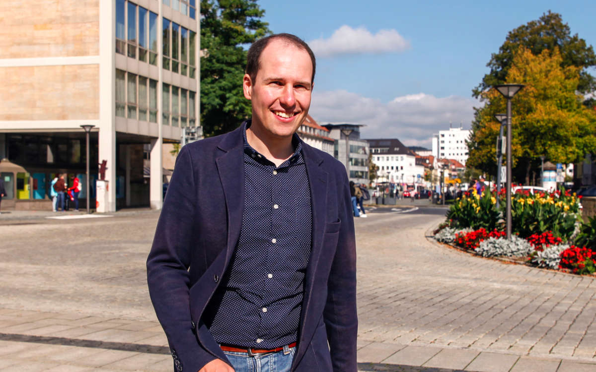 Tim Pargent, Mitglied des Bayerischen Landtags aus Bayreuth, attestiert der Kanzlerkandidatin Annalena Baerbock einen „klaren politischen Kompass“. Foto: Hans-Jürgen Herrmann