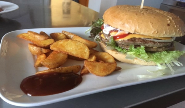 Die bt-Leser haben abgestimmt: Hier gibt es den besten Burger im Landkreis Bayreuth. Foto: privat