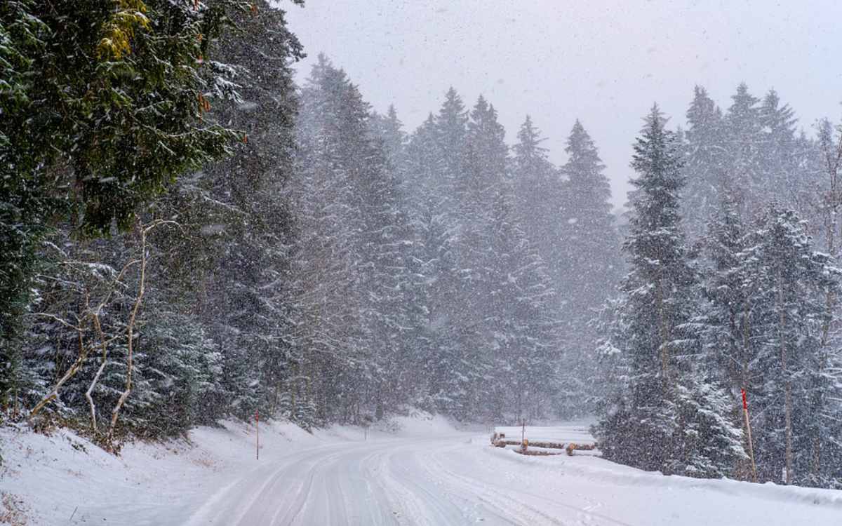 Schnee, Gewitter, Windböen und Glätte: Der DWD warnt vor extremen Wetter in Bayreuth. Symbolfoto: Pixabay