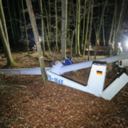 Segelflieger über Oberfranken abgestürzt. Der Pilot hatte riesiges Glück. Foto: News5/Merzbach