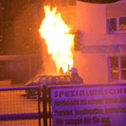 Ein Wohnhaus in Hof brannte am Mittwochmorgen (10.3.2021). Foto: NEWS5/Fricke