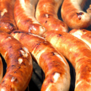 Hier gibt es die beste Bratwurst in Bayreuth. Symbolbild: pixabay