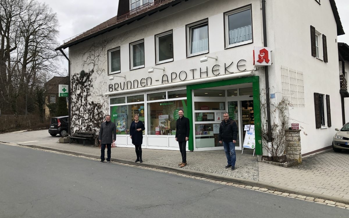 Ab Mittwoch(24.3.2021) gibt es gleich zwei neue Corona-Schnellteststationen im Landkreis Bayreuth. Dahinter steckt eine tatkräftige Apothekerin, die vor einem möglichen finanziellen Risiko nicht zurückgeschreckt ist. Foto: Raphael Weiß