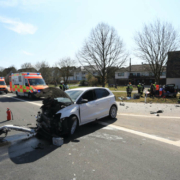 Unfall am 31.3.2021 im Landkreis Bamberg. Es gibt Schwerverletzte. Foto: n5/Merzbach