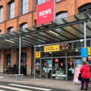 Corona-Ausbruch in einem Rewe in Bayreuth. Foto: Jürgen Lenkeit