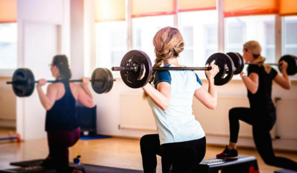 Training im Fitnessstudio LAFIT vor dem Corona-Lockdown. Bild: Felix Decker/Fitnessstudio LAFIT