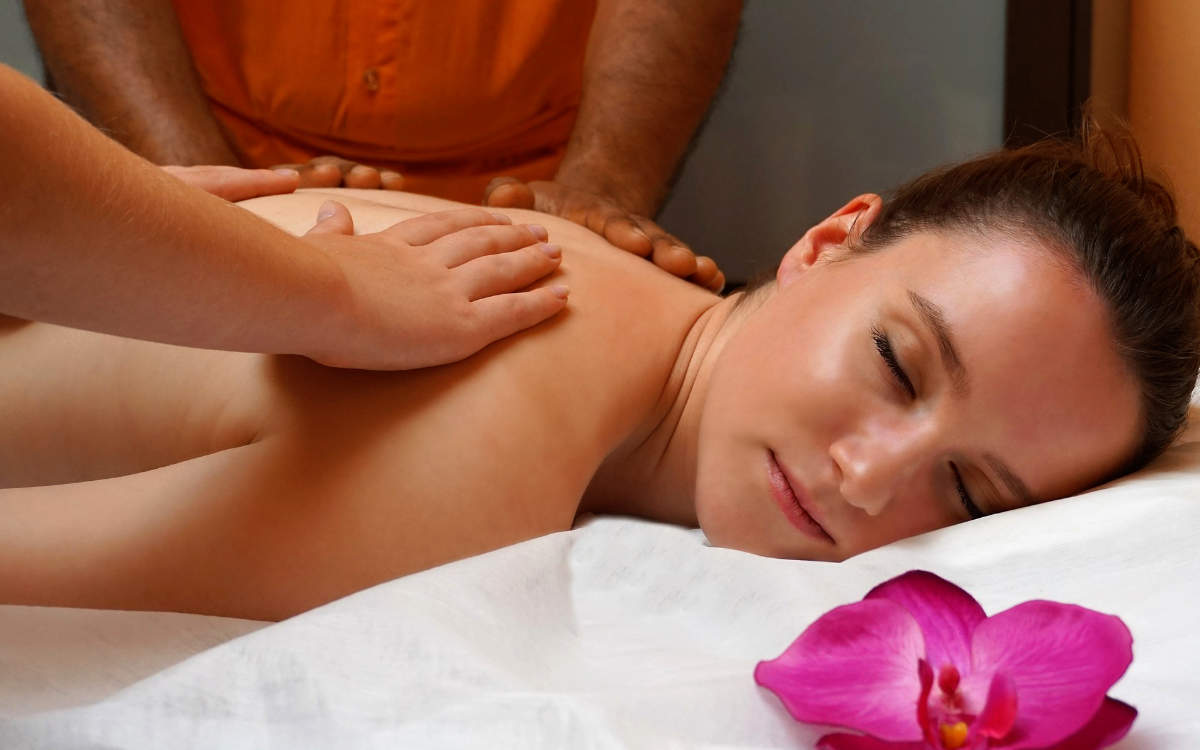 Seit dem 14. Mai sind Massagen in Bayern wieder erlaubt. Symbolbild: pixabay
