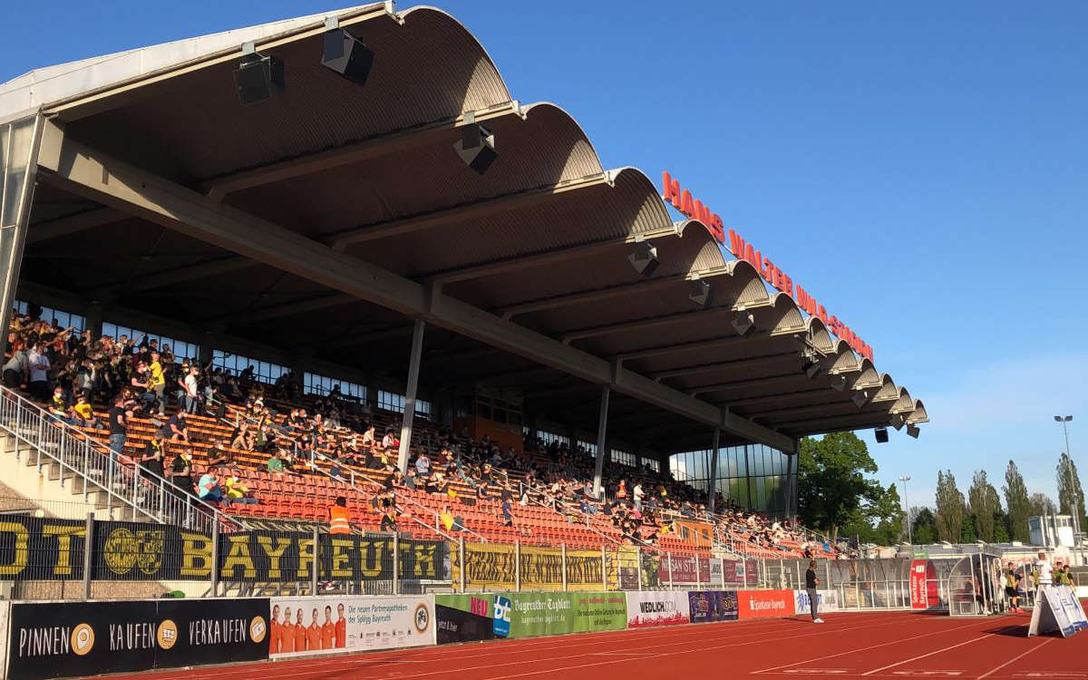 Die SpVgg Bayreuth hat am Dienstagabend gegen die FV Illertissen vor 500 Fans gespielt. Foto: Raphael Weiß