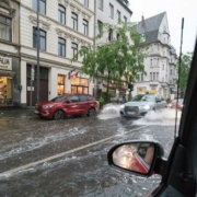 Hochwasser in Franken. Ein Landkreis hat am Freitag den Katastrophenfall ausgerufen. Symbolfoto: Pixabay
