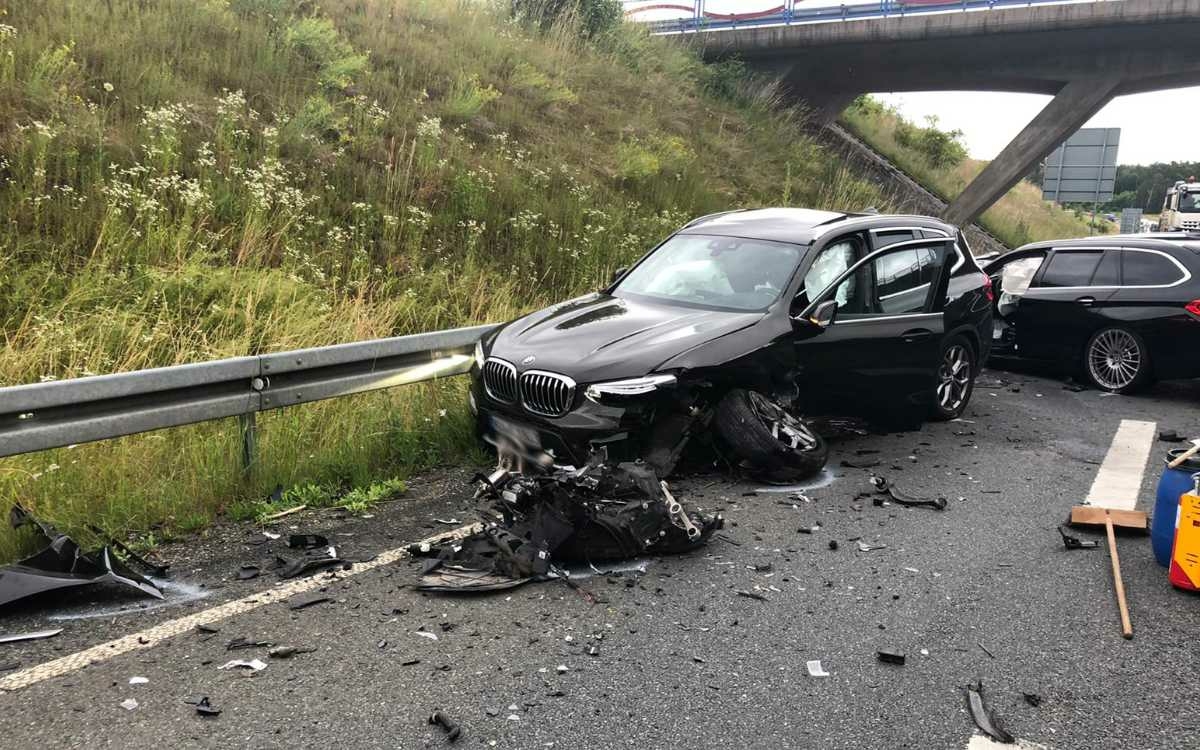 Heftiger Unfall am Donnerstag (1.7.2021) auf der B22 bei Meyernreuth. Foto: privat