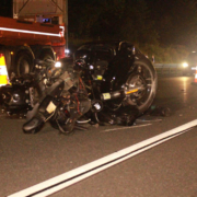 Tödlicher Motorradunfall auf der A9 bei Gefrees: Ein Mann wurde von zwei Autos überrollt. Foto: NEWS5/ Holzheimer