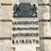 Versuchter Mord: Das Landgericht Bayreuth eröffnet am Freitag (24. Juni 2022) den Prozess gegen drei Jugendliche. Archivbild: Jürgen Lenkeit