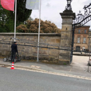 Aktuell dreht Netflix am Schloss Fantaisie in Eckersdorf. Foto: Michael Kind