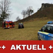 Am Staffeberg ist am Samstag ein 20-Jähriger viele Meter in die Tiefe gestürzt. Bild: News5/Merzbach; Montage Redaktion