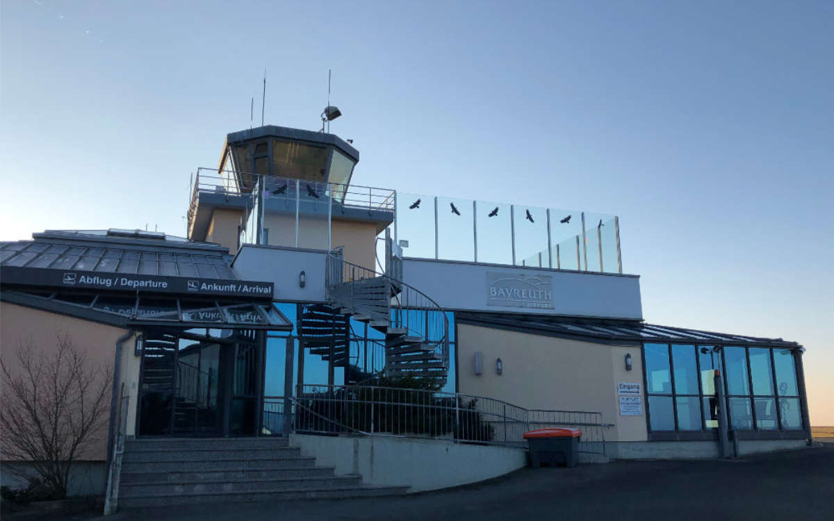 Braucht der Flugplatz in Bayreuth einen neuen Namen? Archivfoto: Susanne Monz