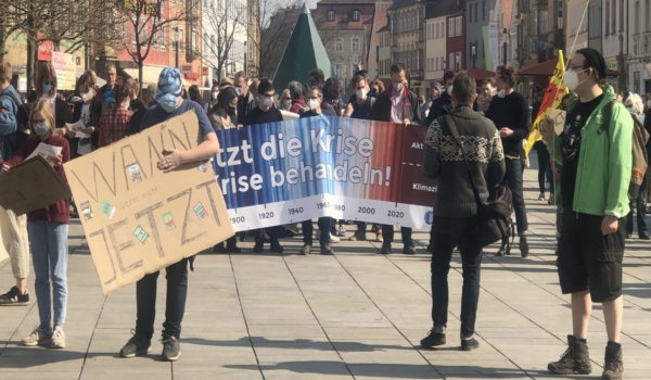 Am Freitag, 25. März 2022, protestierten die Klimaschützer von Fridays for Future in Bayreuth. Foto: Noureddine Guimouza