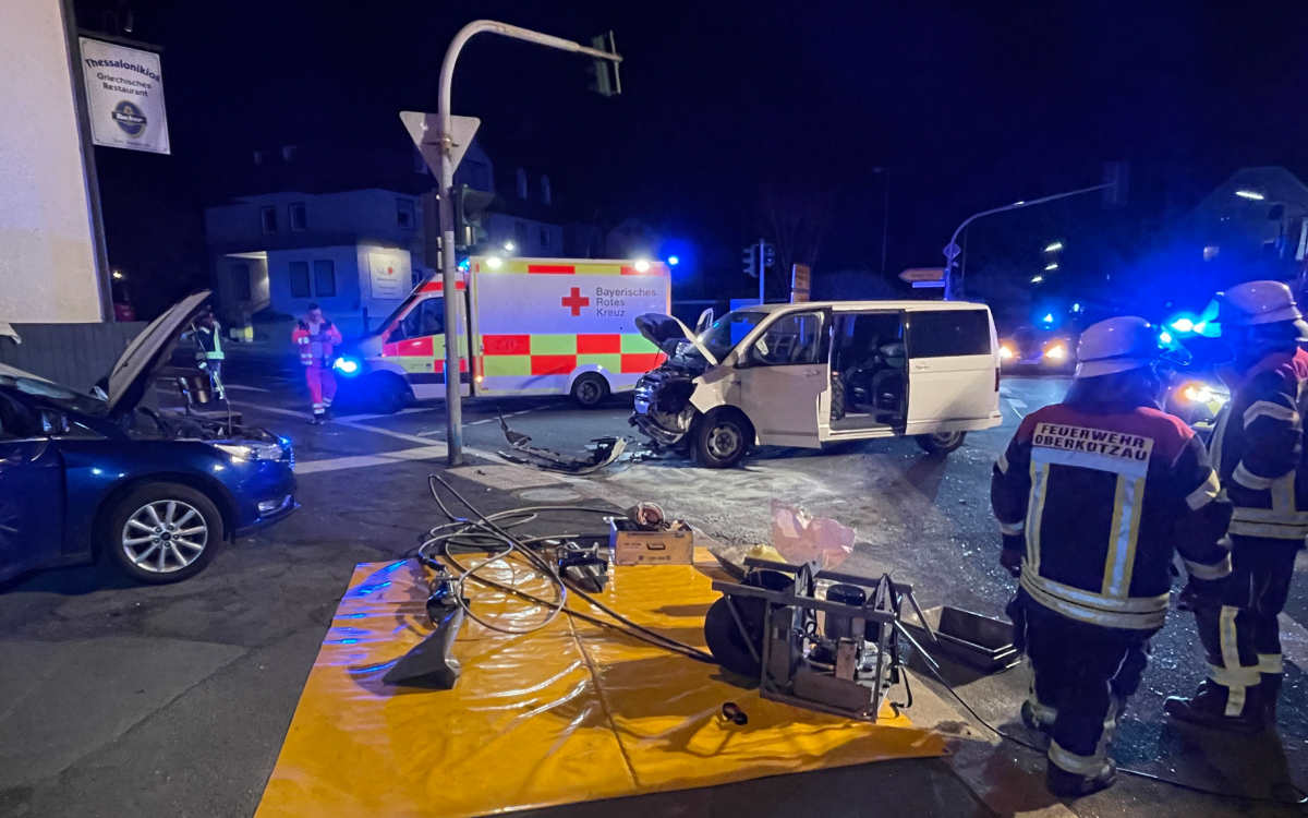 Schwerer Unfall in Oberkotzau. Foto: Fricke / News5