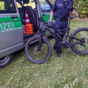 Bei Gößweinstein im Landkreis Forchheim ist ein Radfahrer ums Leben gekommen. Bild: NEWS5/Merzbach