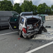 Auf der A9 bei Bayreuth hat es einen schweren Unfall am Sonntag, 29. Mai 2022, gegeben. Symbolbild: NEWS5/DESK