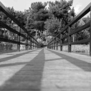 Bayreuth: Die neue Brücke über den Roten Main zwischen Badstraße und Stadion soll im Juni fertiggestellt werden. Symbolbild: Pixabay